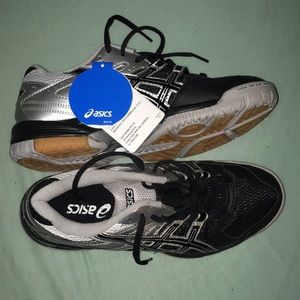 Asics volleyball shoes